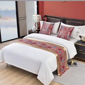 TTiiLoe Плед декоративный для кровати красный Feather Red