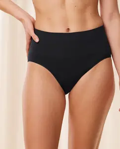 Невидимый пояс для трусиков со средней талией без отметок Triumph, черный