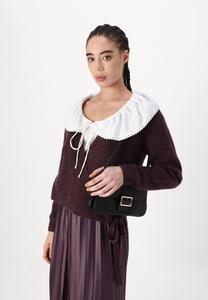 Блуза PCANNABELLE V-NECK FRILL Pieces, белый