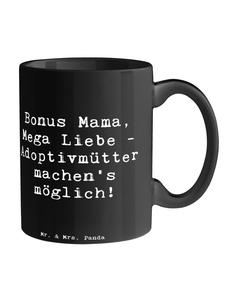 Кружка с надписью Любовь усыновителя для приемных матерей в черном цвете Mr. & Mrs. Panda