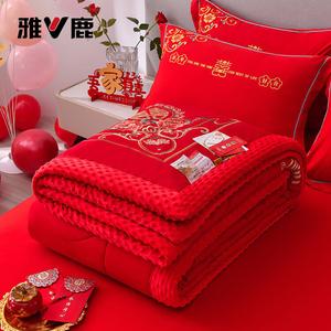 Yalu Одеяло свадебное 200х230 см, вес 2250 г, с наполнителем, цвет Happy Wedding, из мягкой ткани