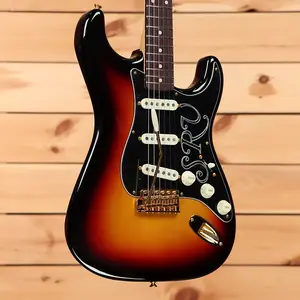 Fender Custom Shop Stevie Ray Vaughan Signature Stratocaster NOS - 3-цветной Sunburst - CZ581261 - PLEK'd