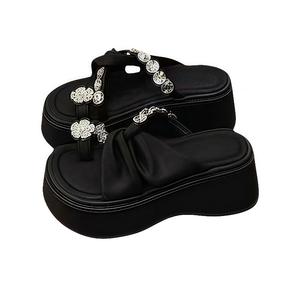 Тапочки-слайды женские Luji, Ecru