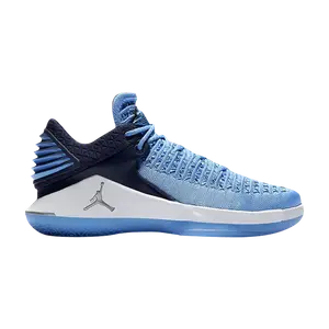 Кроссовки Air Jordan 32 Low GS 'Win Like 82', синий
