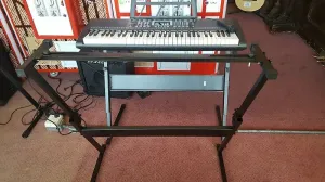 Регулируемая подставка для умной клавиатуры Berkeley