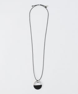 Деревянное колье с застежкой-слайдом на верхнюю часть