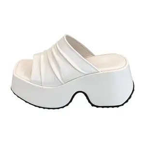 Boldi Kuki Женские тапочки-шлёпанцы бежевые, цвет Beige