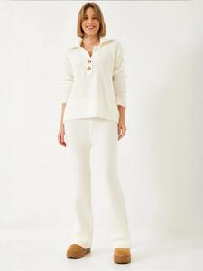 Bianco Lucci Костюм-двойка в цвете экрю