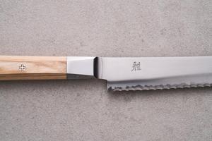 Хлебный нож Zwilling MIYABI 4000 FCv2 KOYA