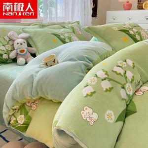 Antarctic Зимнее одеяло 150x200 см, вес 3,25 кг (одеяло 2 кг + пододеяльник), молочный флис, хлопок Синьцзян