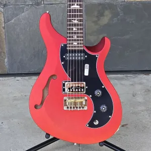PRS Vela Semi-hollow Satin Красное Яблоко Металлик