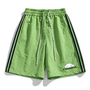 Шорты повседневные Unisex CINNAMOROLL Yugui Dog Sanrio, зеленый