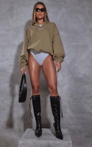 PrettyLittleThing Черные сапоги до колена на среднем каблуке с заостренным носком и молнией из искусственной кожи