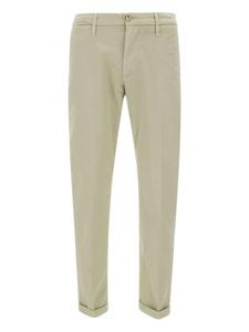 Re-Hash Mucha Чиносы, нейтральный