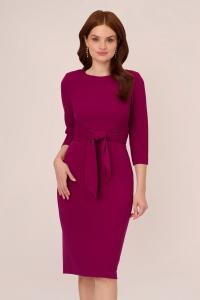 Платье футляр из трикотажного крепа с завязкой на талии Adrianna Papell, розовый