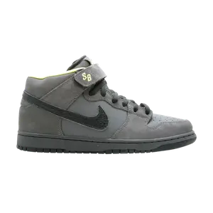 Кроссовки Nike Dunk Mid Pro SB 'Batman', серый