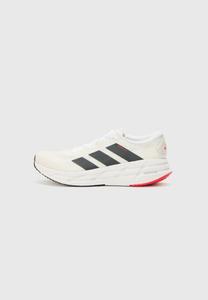 Кроссовки Adidas Performance ADISTAR 4, White/Carbon/Pure Ruby/White