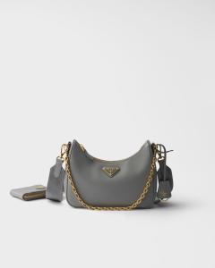 Сумка Prada Re-Edition 2005 из сафьяновой кожи, серый