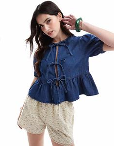 Джинсовый топ New Look с завязками спереди синего цвета