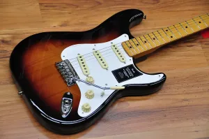 Fender Vintera Stratocaster 50-х годов, модифицированный, двухцветный санберст