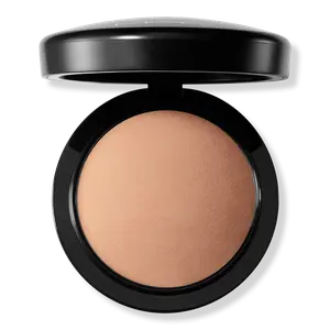 Минеральная пудра для лица Skinfinish Natural Face Powder MAC, Medium Deep (Rich Golden Tan)