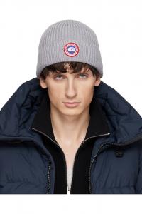 Шапка в серую резинку Canada Goose, светло-серый