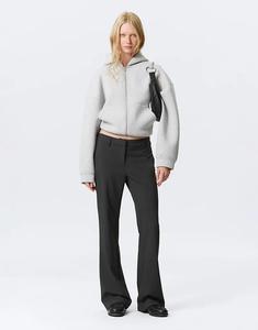 Брюки Weekday слегка расклешенные темно-серого цвета