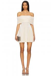 Мини-платье с открытыми плечами Weworewhat, champagne