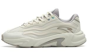 Кроссовки Lifestyle женские с низким верхом светло-бежевые / серые Iron Man Anta