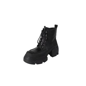Yeezyy Reezy Черные женские короткие мартинсы, цвет Black