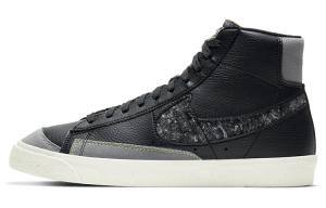 Кроссовки Nike Blazer Mid '77 Vintage Black Light Bone