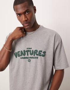 Футболка свободного кроя с графическим текстом серого меланжевого цвета Asos Design