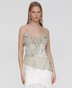 Женский асимметричный топ с рюшами и кружевными вставками Avec Les Filles, зеленый