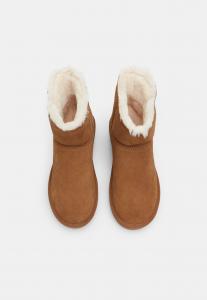 Классические ботильоны Bata, бежевый