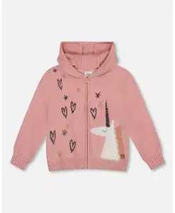 Вязаный кардиган с капюшоном для девочки, цвет пыльно-розовый, с интарсией в виде единорога - Детский Deux par Deux