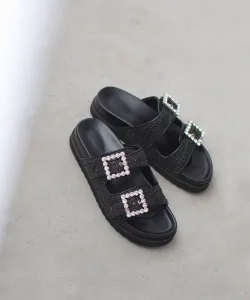 Сандалии на платформе с пряжкой Suite, цвет Black [005]