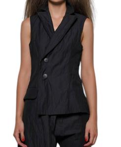 Черный асимметричный жилет с неровным краем Simply Mila