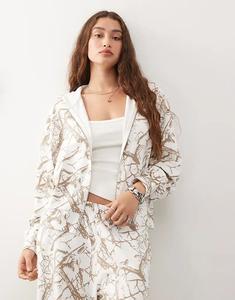 Толстовка COLLUSION свободного кроя на молнии с белым лесным принтом