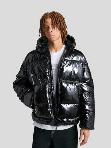 Bershka Зимняя куртка в черном цвете