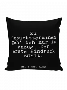 Подушка Mr & Mrs Panda 40x40 Zu Geburtsterminen geh ich mit, черный