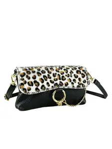 Сумка через плечо COLLEZIONE ALESSANDRO "Mini-Leo", из кожи с воловьей кожей, черный