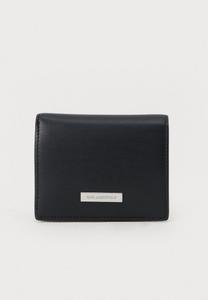 Кошелек KARL LAGERFELD IKON SMOOTH , Black