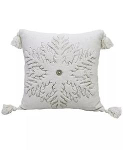 Рождественская декоративная подушка «Снежинка», 20 x 20 дюймов Vibhsa, мультиколор