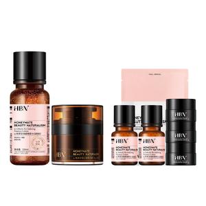 Наборы для ухода за кожей Unisex HBN