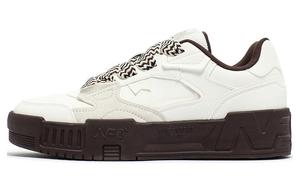 Скользоустойчивые низкие скейтерские кроссовки мужские белые черные 361°