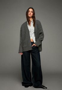 Кардиган Bershka Cardigan, Dark Grey