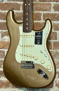 Новая эксклюзивная модель для независимых продавцов Fender American Professional II Stratocaster с грифом из палисандра - Firemist Gold Metallic. Поддержите малый бизнес и делайте покупки здесь! Быстрая доставка!