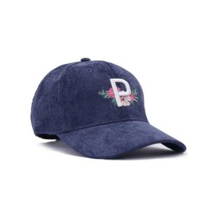 Женская вельветовая кепка для гольфа с цветочным принтом.