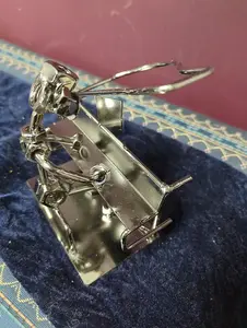 Коллекция гаек и болтов для пианиста Breitenbach Grand