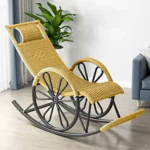 Yu Senyi Кресло-качалка из ротанга с белыми колесами, розовой подушкой и ковриком